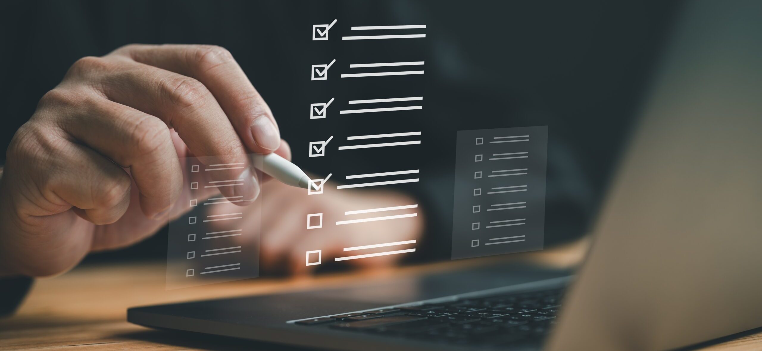 Business,Performance,Checklist,,Businessman,Doing,Online,Checklist,Survey,,Filling,Out