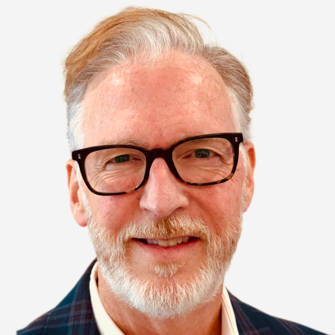 Danny-Thompson-headshot_gray 1