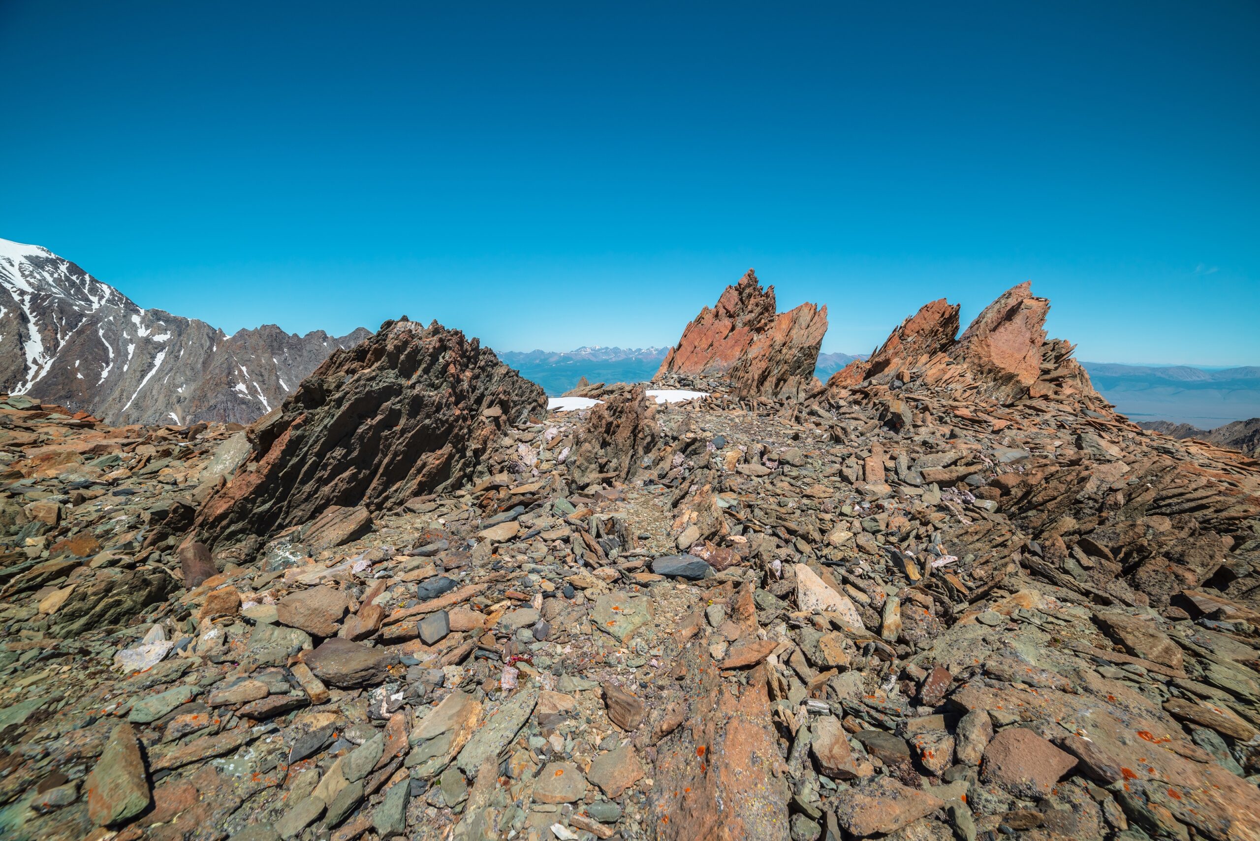 Scenic,Mountain,Landscape,With,Old,Rocks,And,Stones,In,Sunlight.